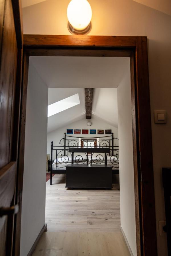 Kuninez, Holiday Home With Summer Kitchen Most na Soči Екстериор снимка