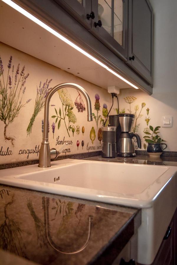 Kuninez, Holiday Home With Summer Kitchen Most na Soči Екстериор снимка